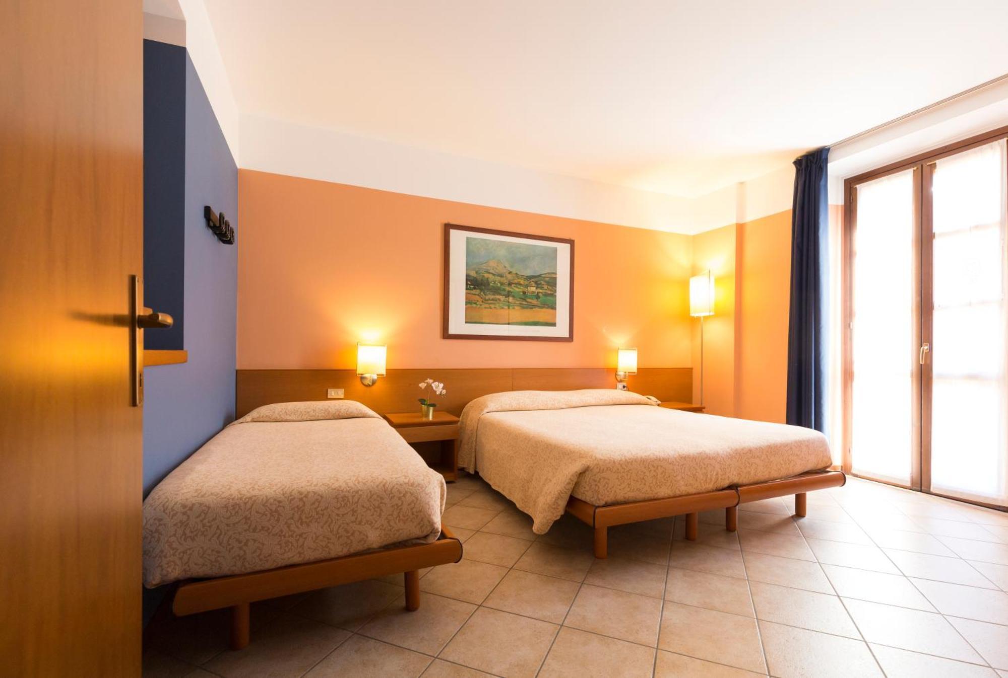 Antica Trattoria Dell'Uva Otel Monza Dış mekan fotoğraf
