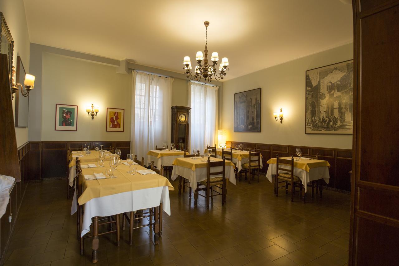 Antica Trattoria Dell'Uva Otel Monza Dış mekan fotoğraf